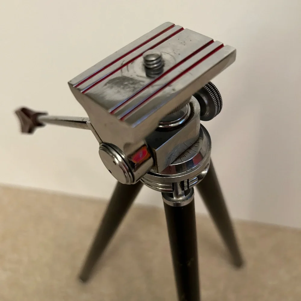 Vintage Travel Tripod and Leather Case SUPER FAST SHIPPING